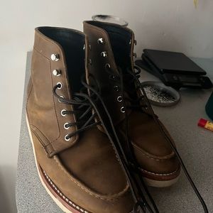 Thursday boot diplomat style